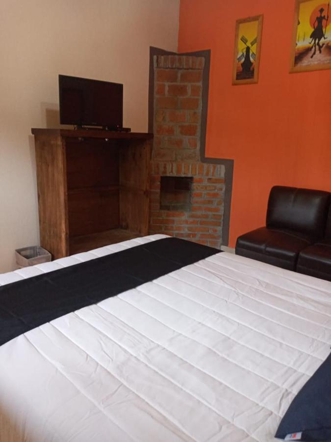 Casa Manning Y Salon La Troje 호텔 Omitlan de Juarez 외부 사진